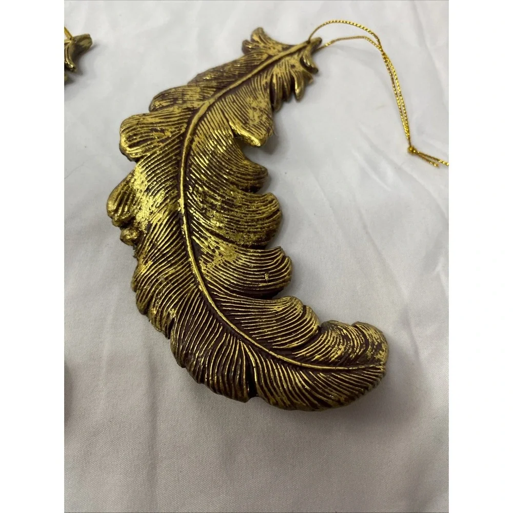 Set Of 2 Gold‎ Toned Leaf Ornaments